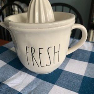 Rae Dunn Fresh Juicer